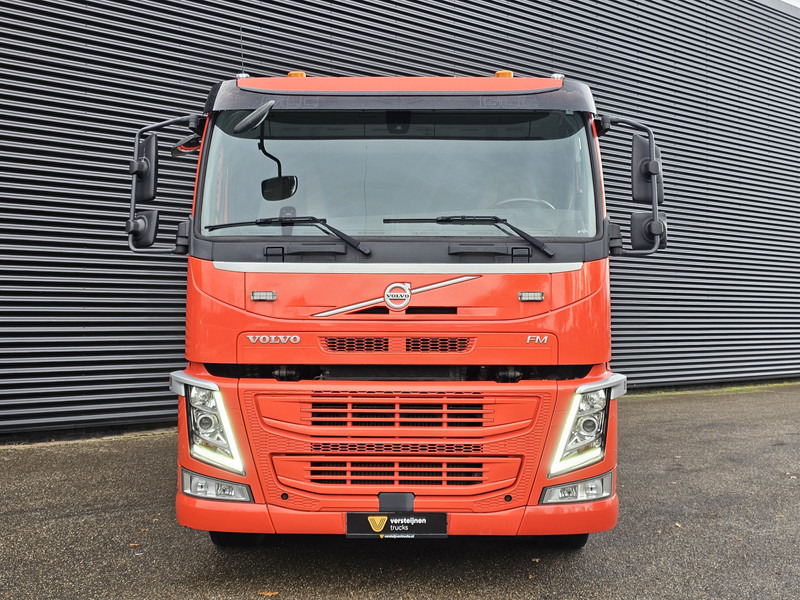 Volvo FM 330 / PORTAAL / ABSETZKIPPER - شاحنات قابلة للفك شاحنة: صور 5 Volvo FM 330 / PORTAAL / ABSETZKIPPER - شاحنات قابلة للفك شاحنة: صور 5