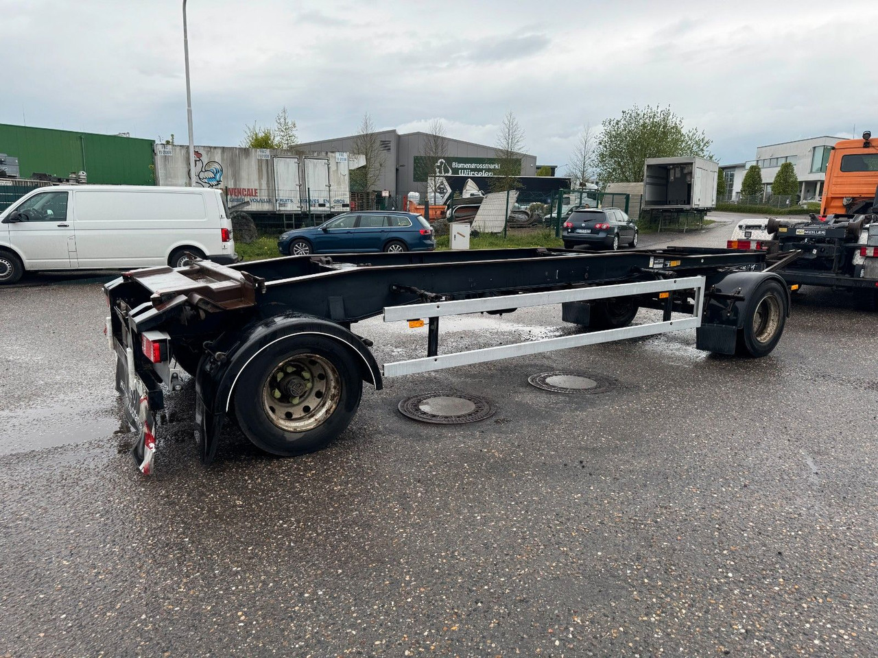 Hüffermann 2 Achs Abrollanhänger mit Schlitten إيجار Hüffermann 2 Achs Abrollanhänger mit Schlitten: صور 7 Hüffermann 2 Achs Abrollanhänger mit Schlitten إيجار Hüffermann 2 Achs Abrollanhänger mit Schlitten: صور 7