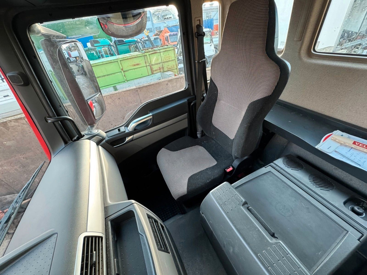 MAN 35.470 8X4 Kipperfahrgestell Reifen 12 X NEU Top - قلابات: صور 5 MAN 35.470 8X4 Kipperfahrgestell Reifen 12 X NEU Top - قلابات: صور 5