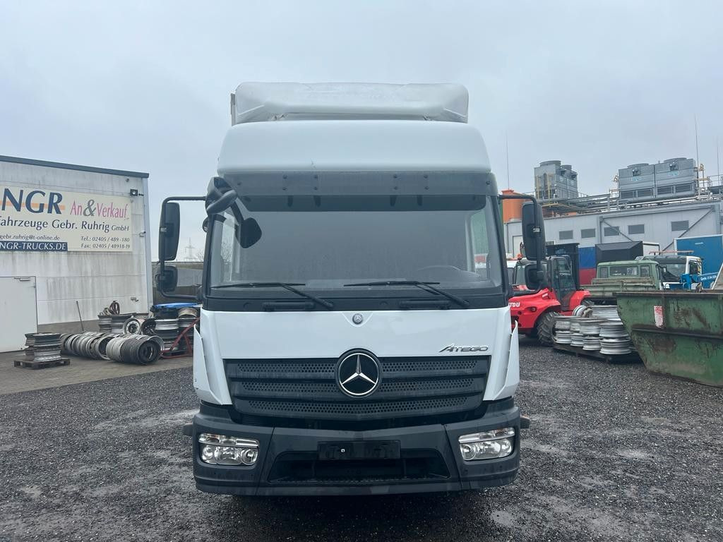 Mercedes-Benz 1324 4X2 Koffer Plane 6 to. Hebebühne  إيجار Mercedes-Benz 1324 4X2 Koffer Plane 6 to. Hebebühne: صور 6