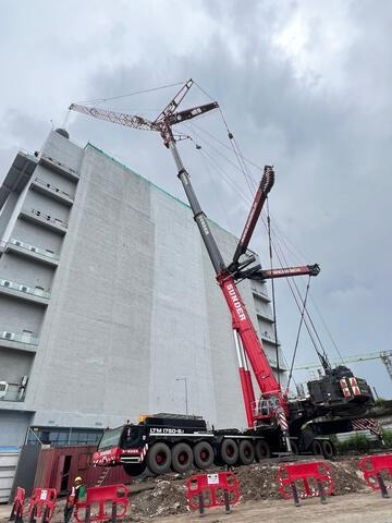 Liebherr LTM1750-9.1 - رافعة لجميع التضاريس: صور 1 Liebherr LTM1750-9.1 - رافعة لجميع التضاريس: صور 1