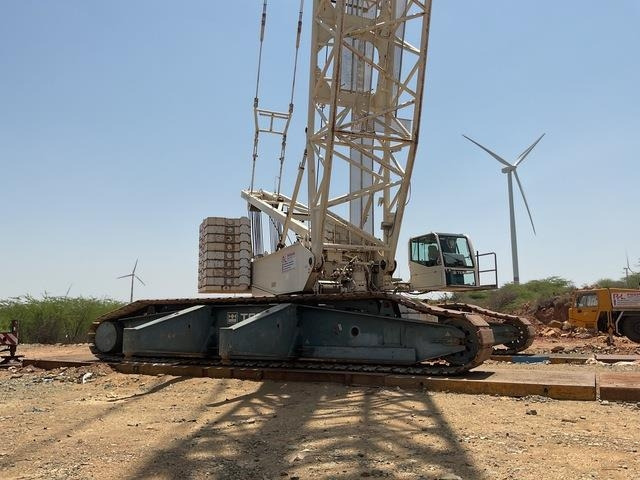 Terex Demag CC2800-1 - رافعة مجنزرة: صور 4 Terex Demag CC2800-1 - رافعة مجنزرة: صور 4