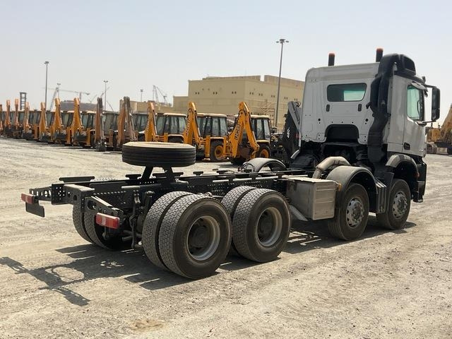 Mercedes-Benz Arocs 4240 - الشاسيه شاحنة: صور 3 Mercedes-Benz Arocs 4240 - الشاسيه شاحنة: صور 3