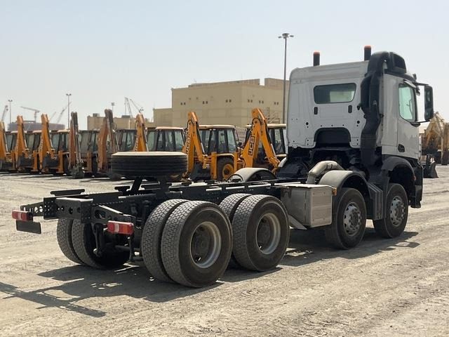 Mercedes-Benz Arocs 4240 - الشاسيه شاحنة: صور 3 Mercedes-Benz Arocs 4240 - الشاسيه شاحنة: صور 3