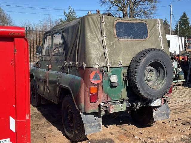 UAZ 469B - سيارة: صور 3 UAZ 469B - سيارة: صور 3