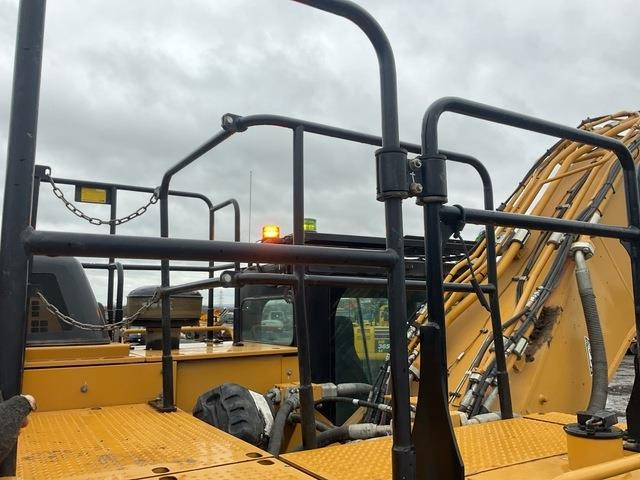 حفارات زحافة CAT 352F: صور 11