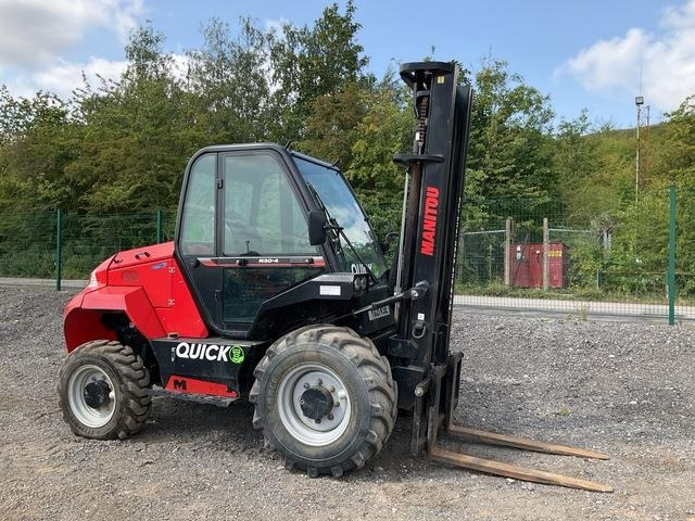 Manitou M30-4 - شاحنات الطرق الوعرة: صور 4 Manitou M30-4 - شاحنات الطرق الوعرة: صور 4