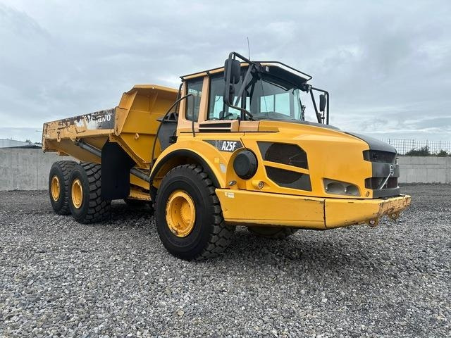 Volvo A25F - شاحنة مفصلية: صور 4 Volvo A25F - شاحنة مفصلية: صور 4