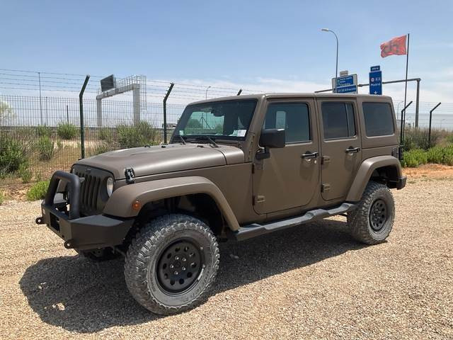 Jeep Wrangler JK Command - سيارة: صور 1 Jeep Wrangler JK Command - سيارة: صور 1