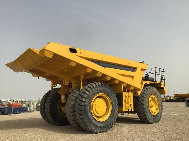 Komatsu HD785-5 - شاحنة قلابة للمحاجر: صور 3 Komatsu HD785-5 - شاحنة قلابة للمحاجر: صور 3