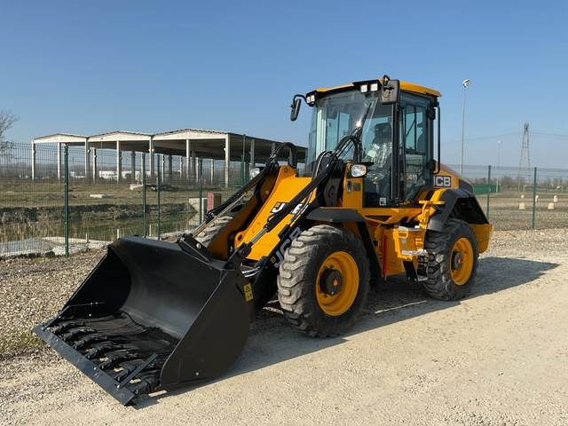 JCB 411 S5 HT - اللودر بعجل: صور 1 JCB 411 S5 HT - اللودر بعجل: صور 1