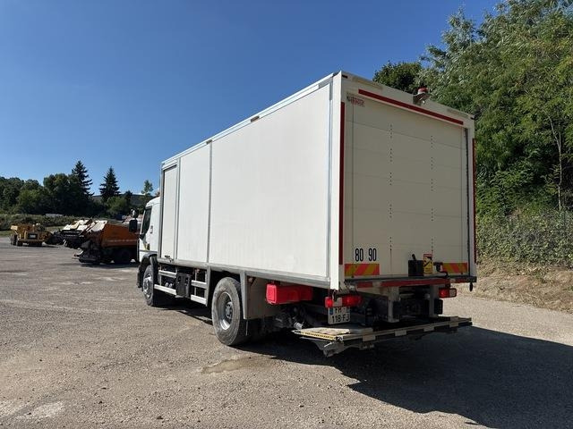 Renault C380 - بصندوق مغلق شاحنة: صور 3 Renault C380 - بصندوق مغلق شاحنة: صور 3
