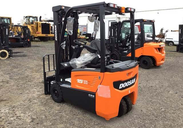 Doosan B15T-7 PLUS - رافعة شوكية كهربائية: صور 2 Doosan B15T-7 PLUS - رافعة شوكية كهربائية: صور 2
