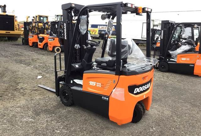 Doosan B15T-7 PLUS - رافعة شوكية كهربائية: صور 2 Doosan B15T-7 PLUS - رافعة شوكية كهربائية: صور 2