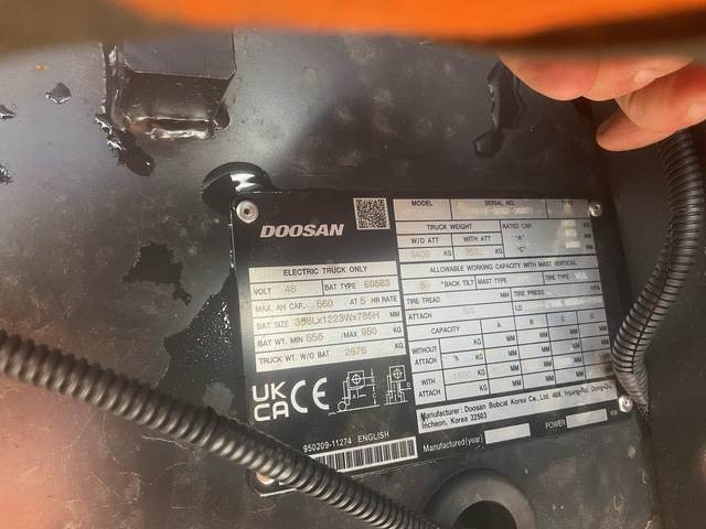Doosan BR16JW-9 - شاحنة مناولة: صور 5 Doosan BR16JW-9 - شاحنة مناولة: صور 5