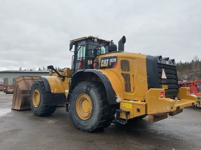 CAT 982M - اللودر بعجل: صور 2 CAT 982M - اللودر بعجل: صور 2