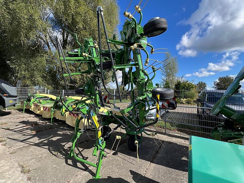 Krone Vendro 900 KW 103-24 - لمّامَة القش: صور 1 Krone Vendro 900 KW 103-24 - لمّامَة القش: صور 1
