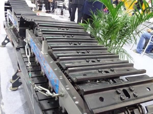 - مسارات للحفارات - حفارة: صور 1 - مسارات للحفارات - حفارة: صور 1