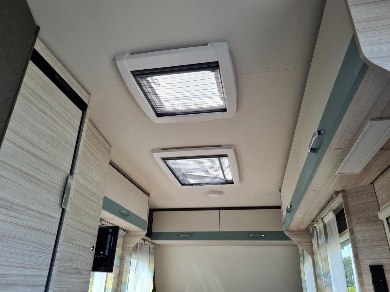 كرفان سحب Dethleffs Wohnanhänger C-Joy 480 QLK Neupreis: 26600,-: صور 26