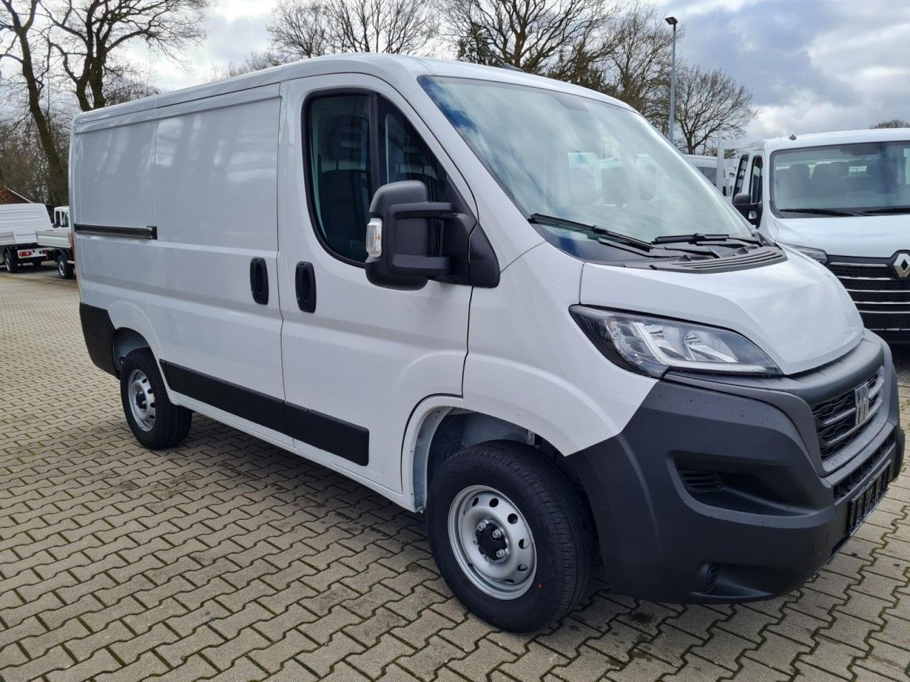 Fiat Ducato 30 Kasten L1H1 KLIMA PDC TEMPOMAT - فان المدمجة: صور 3 Fiat Ducato 30 Kasten L1H1 KLIMA PDC TEMPOMAT - فان المدمجة: صور 3