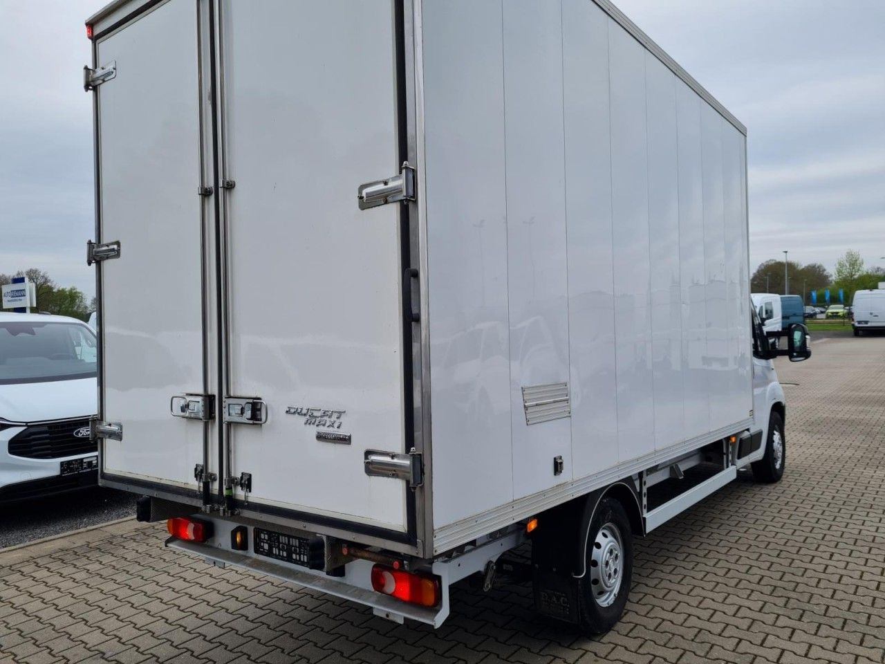 Fiat Ducato 35 Koffer 150 maxi Multijet Klima - الشاحنات الصغيرة صندوق مغلق: صور 4 Fiat Ducato 35 Koffer 150 maxi Multijet Klima - الشاحنات الصغيرة صندوق مغلق: صور 4