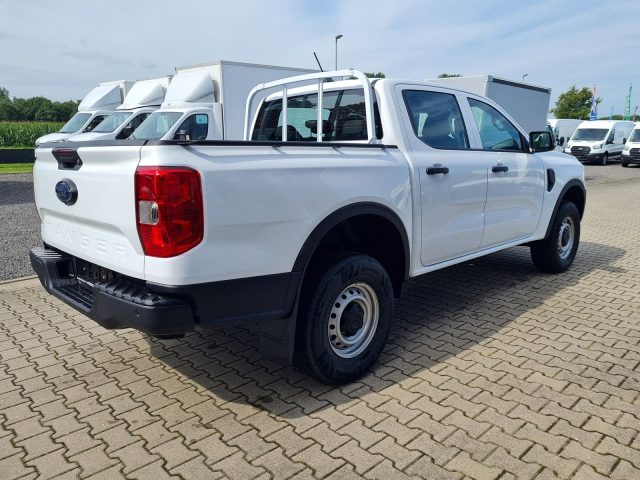 Ford Ranger Doka 2.0 Ecoblue XL 4x4 KLIMA KAMERA TEMPOMAT - شاحنة البيك أب, الشاحنات الصغيرة كابينة مزدوجة: صور 4 Ford Ranger Doka 2.0 Ecoblue XL 4x4 KLIMA KAMERA TEMPOMAT - شاحنة البيك أب, الشاحنات الصغيرة كابينة مزدوجة: صور 4