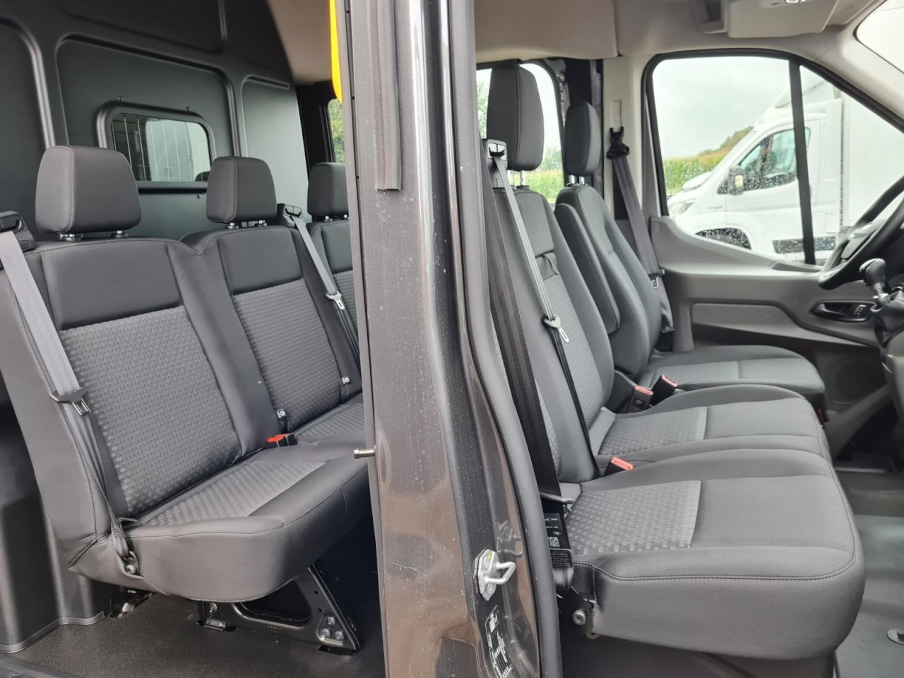 Ford Transit 3,5t Kasten Doka TDCi L3 Trend AHK Kamera - فان, الشاحنات الصغيرة كابينة مزدوجة: صور 4 Ford Transit 3,5t Kasten Doka TDCi L3 Trend AHK Kamera - فان, الشاحنات الصغيرة كابينة مزدوجة: صور 4