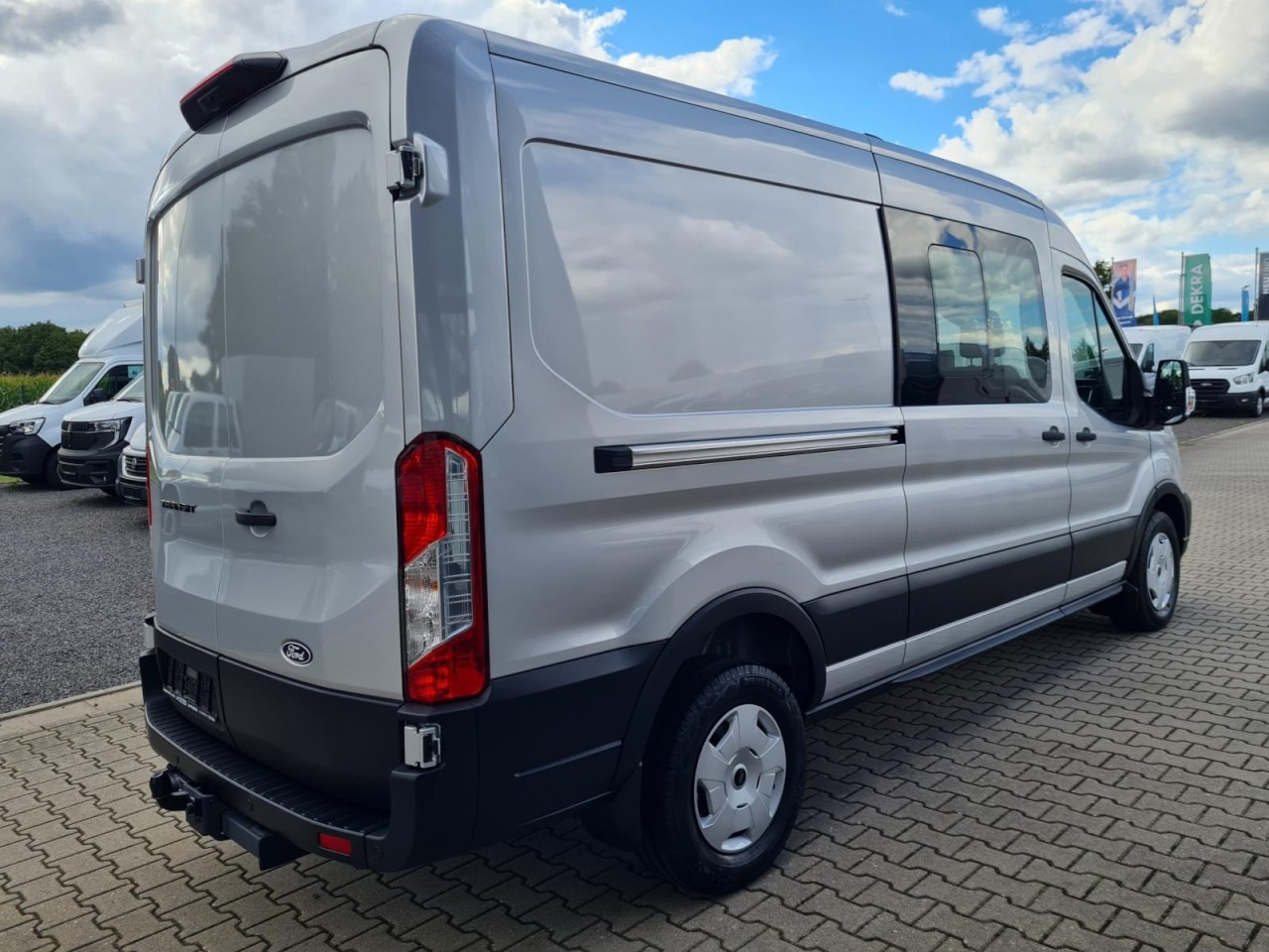 Ford Transit 3,5t Kasten Doka TDCi L3 Trend AHK PDC KAMERA - فان, الشاحنات الصغيرة كابينة مزدوجة: صور 4 Ford Transit 3,5t Kasten Doka TDCi L3 Trend AHK PDC KAMERA - فان, الشاحنات الصغيرة كابينة مزدوجة: صور 4