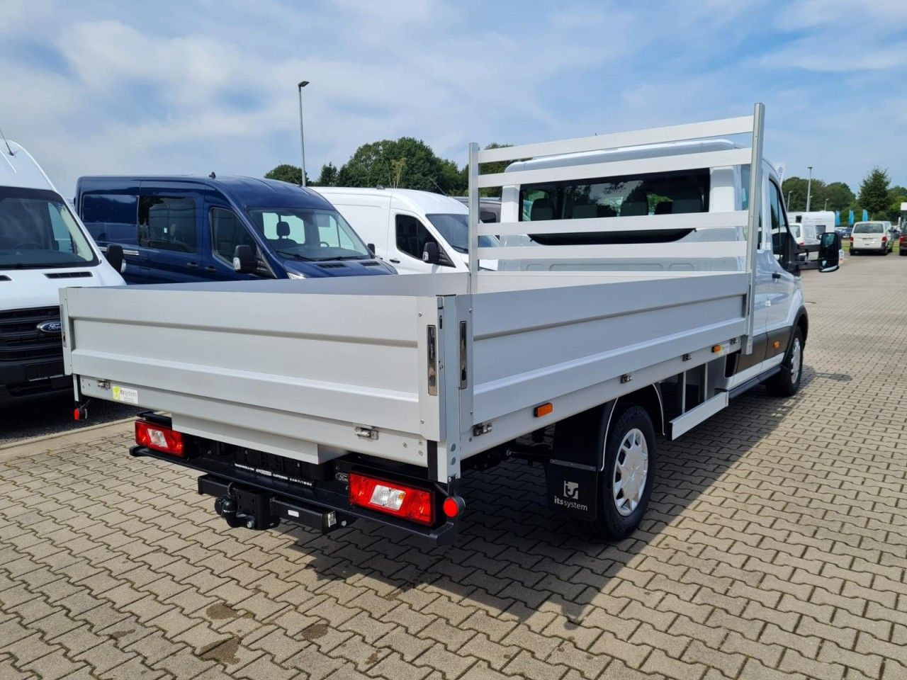 Ford Transit 350 Doka L3 L4 Trend RWD AHK KLIMA TEMPO - الشاحنات الصغيرة المسطحة: صور 4 Ford Transit 350 Doka L3 L4 Trend RWD AHK KLIMA TEMPO - الشاحنات الصغيرة المسطحة: صور 4