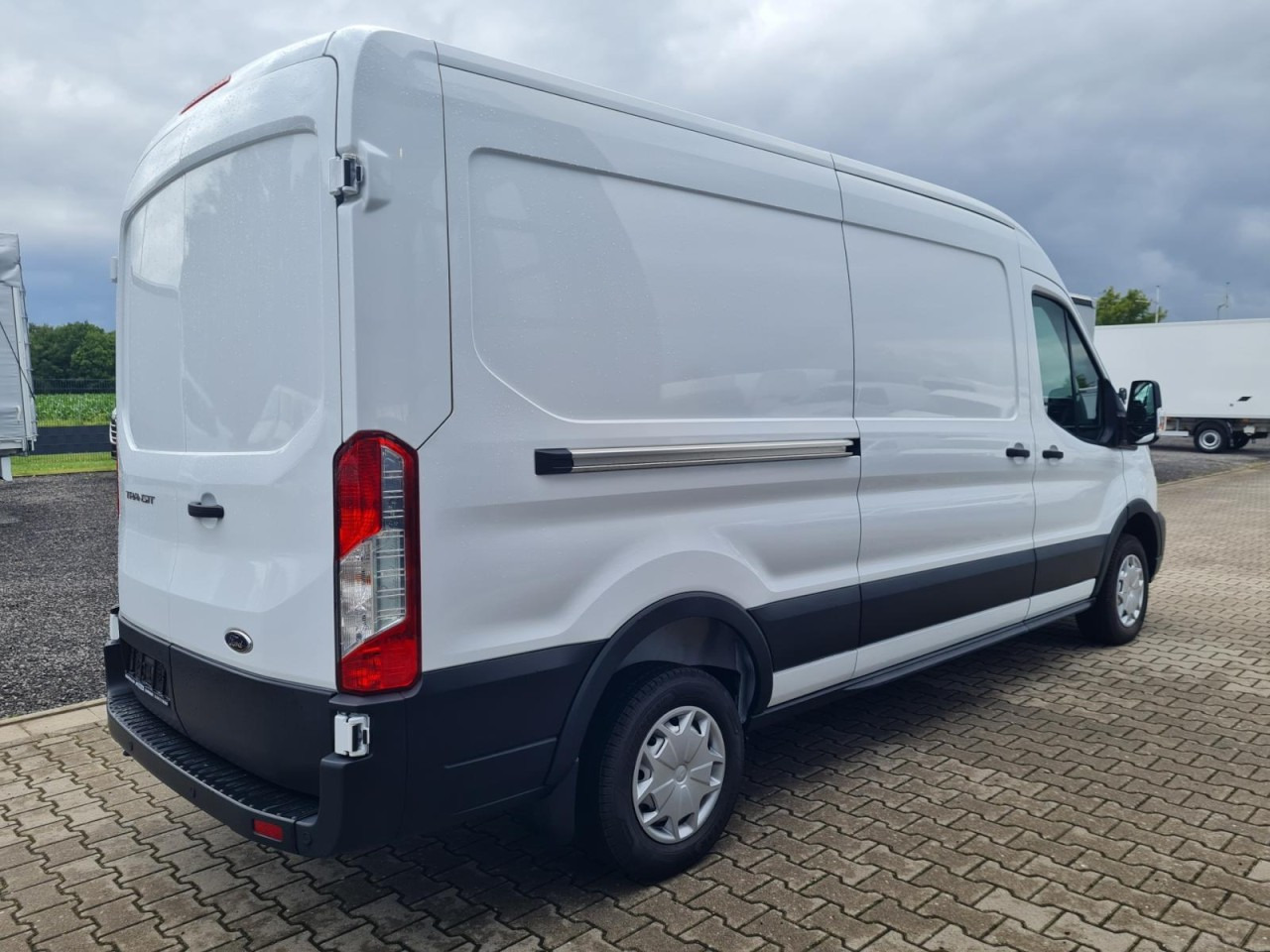 Ford Transit 350 Kasten AG L3H2 Trend KLIMA PDC TEMPOMAT - فان: صور 4 Ford Transit 350 Kasten AG L3H2 Trend KLIMA PDC TEMPOMAT - فان: صور 4