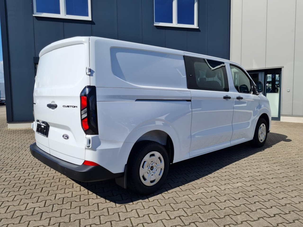Ford Transit Custom Kasten Doka L2 Trend KLIMA - فان المدمجة, الشاحنات الصغيرة كابينة مزدوجة: صور 4 Ford Transit Custom Kasten Doka L2 Trend KLIMA - فان المدمجة, الشاحنات الصغيرة كابينة مزدوجة: صور 4