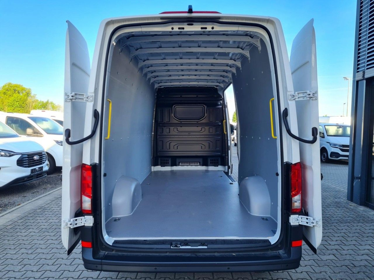 MAN TGE 3.140 TDi Kasten L4H3 lang LED, Holzboden - فان: صور 5 MAN TGE 3.140 TDi Kasten L4H3 lang LED, Holzboden - فان: صور 5