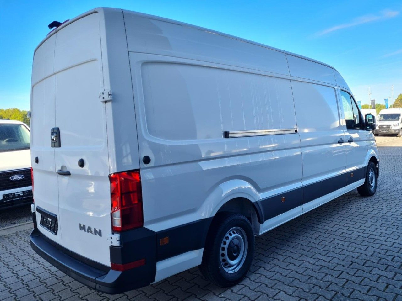 MAN TGE 3.140 TDi Kasten L4H3 lang LED, Holzboden - فان: صور 4 MAN TGE 3.140 TDi Kasten L4H3 lang LED, Holzboden - فان: صور 4