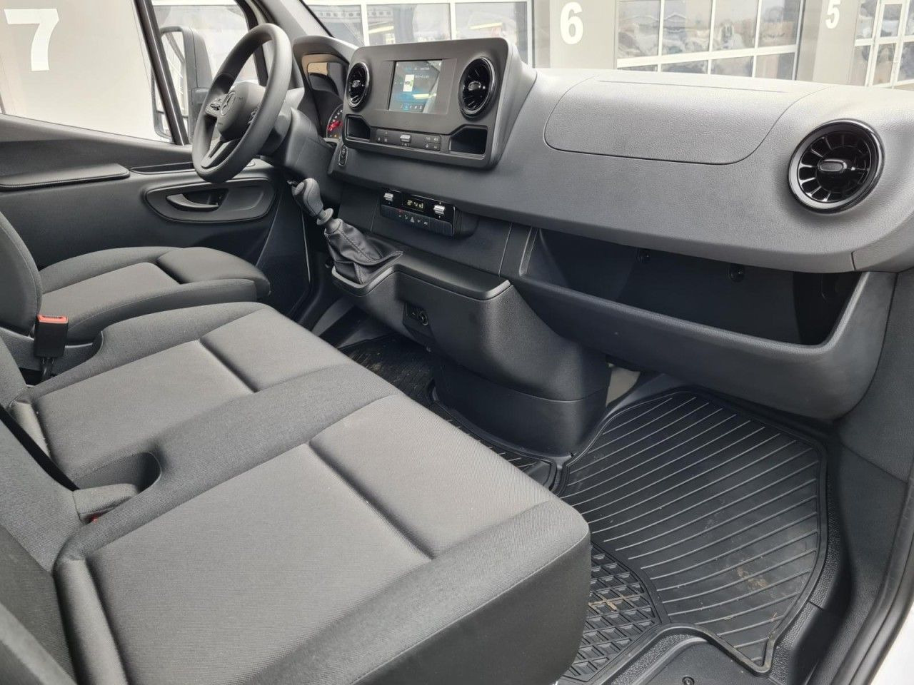 الشاحنات الصغيرة صندوق مغلق Mercedes-Benz Sprinter 315 CDi Koffer lang MBux, Klima: صور 11
