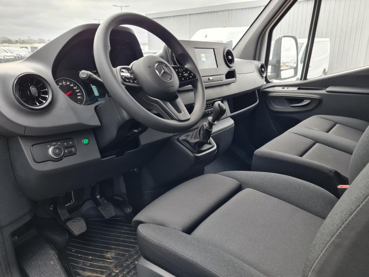 الشاحنات الصغيرة صندوق مغلق Mercedes-Benz Sprinter 315 CDi Koffer lang MBux, Klima: صور 7