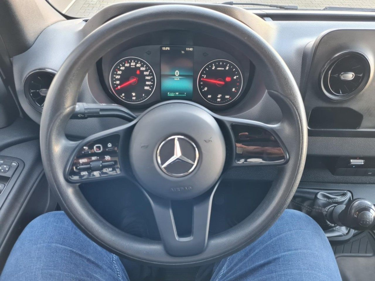 Mercedes-Benz Sprinter 315 CDi RWD Koffer LBW KLIMA TEMPOMAT - الشاحنات الصغيرة صندوق مغلق: صور 5 Mercedes-Benz Sprinter 315 CDi RWD Koffer LBW KLIMA TEMPOMAT - الشاحنات الصغيرة صندوق مغلق: صور 5