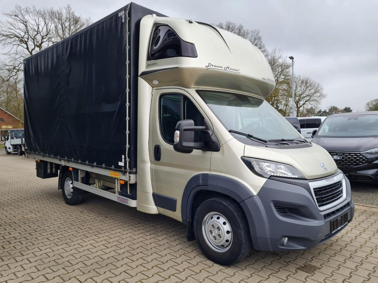 Peugeot Boxer Pritsche L4 Schiebe Plane Schlafkab Luftfe - الشاحنات الصغيرة ستائر: صور 3 Peugeot Boxer Pritsche L4 Schiebe Plane Schlafkab Luftfe - الشاحنات الصغيرة ستائر: صور 3
