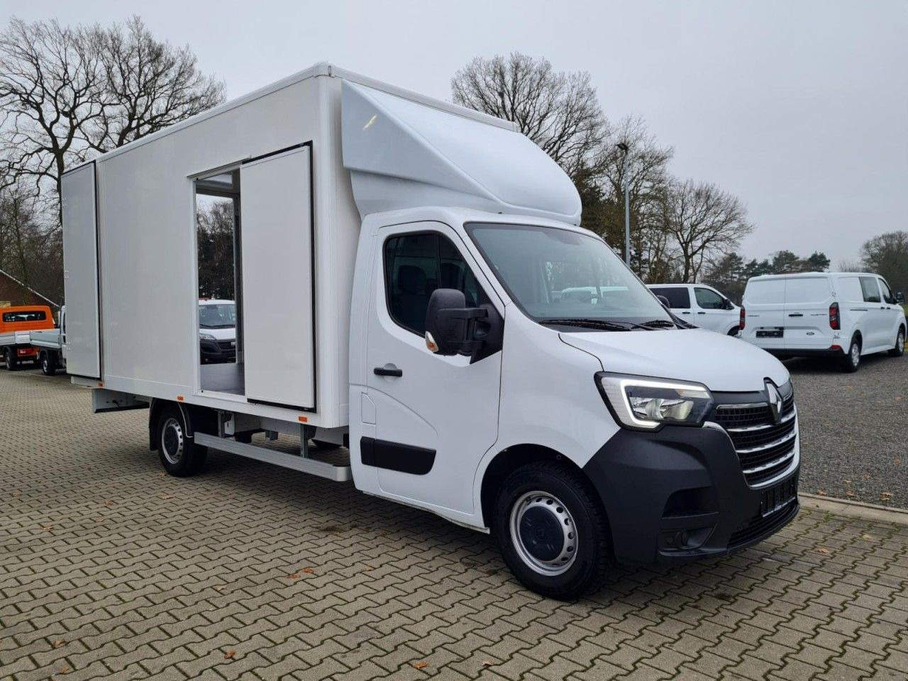 Renault Master 3,5t Koffer dCi 165 mit 10 Pal. Plätze - الشاحنات الصغيرة صندوق مغلق: صور 4 Renault Master 3,5t Koffer dCi 165 mit 10 Pal. Plätze - الشاحنات الصغيرة صندوق مغلق: صور 4