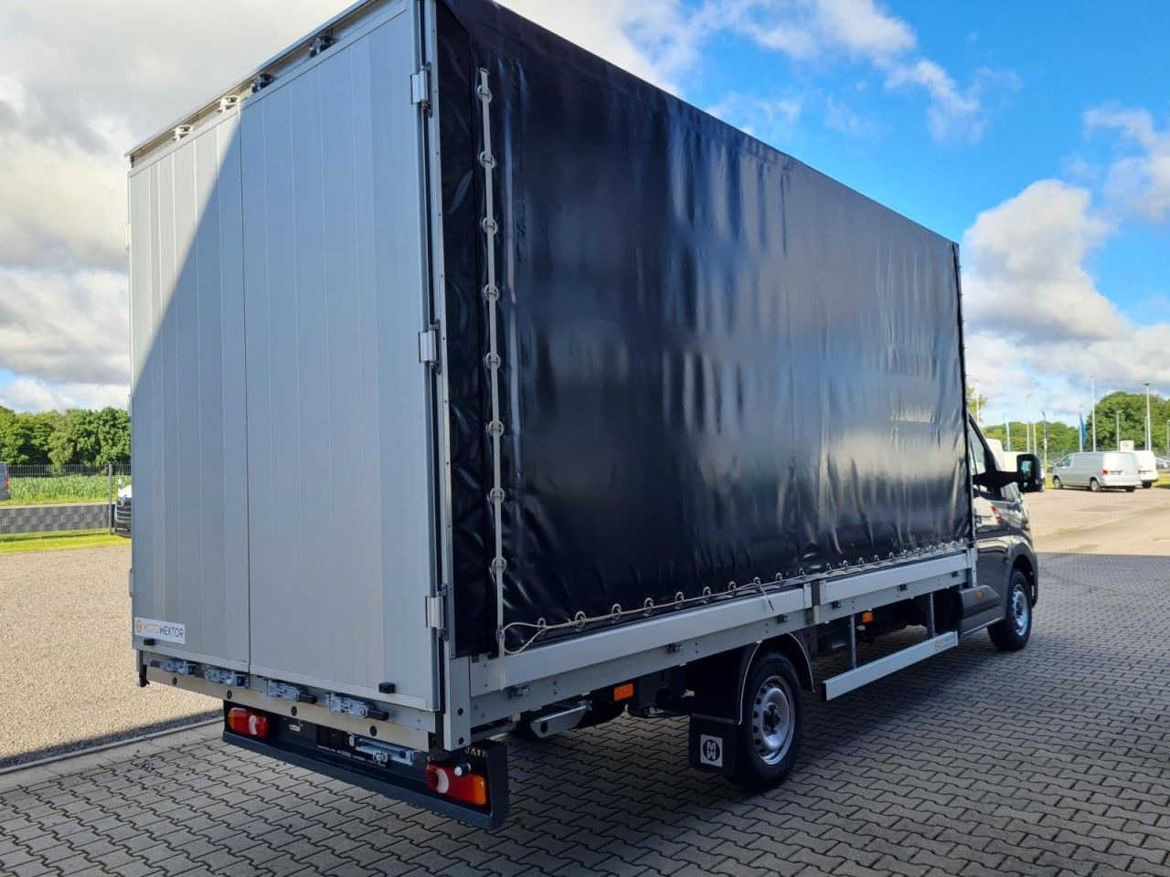 Renault Master 35 Pritsche Schiebe Plane dCi 170 Navi Ap - الشاحنات الصغيرة ستائر: صور 5 Renault Master 35 Pritsche Schiebe Plane dCi 170 Navi Ap - الشاحنات الصغيرة ستائر: صور 5