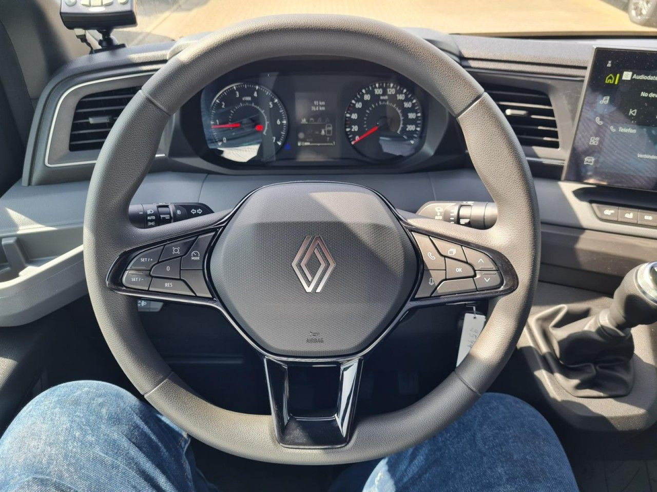الشاحنات الصغيرة المبردة Renault Master New 3,5 t Kühlkasten Carrier L3H2 Kamera: صور 8