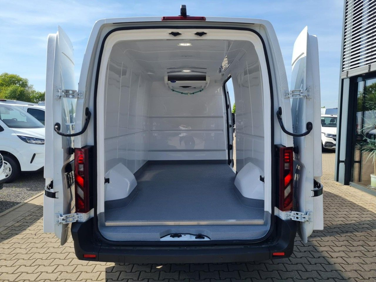Renault Master New 3,5 t Kühlkasten Carrier L3H2 Kamera - الشاحنات الصغيرة المبردة: صور 5 Renault Master New 3,5 t Kühlkasten Carrier L3H2 Kamera - الشاحنات الصغيرة المبردة: صور 5