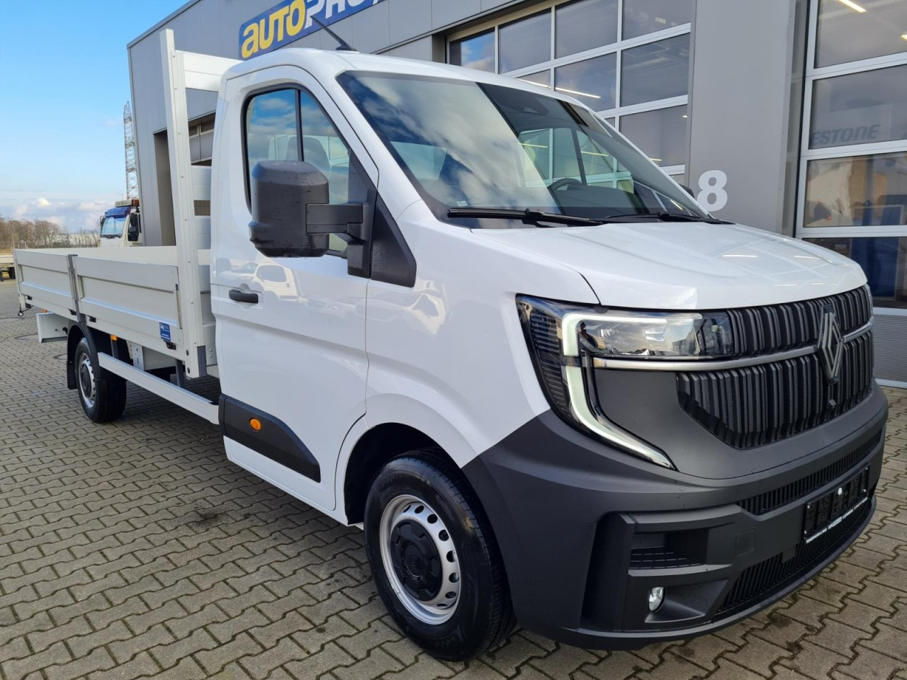 Renault Master New 35 Pritsche lang KLIMA KOMFORT TEMPOMAT - الشاحنات الصغيرة المسطحة: صور 3 Renault Master New 35 Pritsche lang KLIMA KOMFORT TEMPOMAT - الشاحنات الصغيرة المسطحة: صور 3