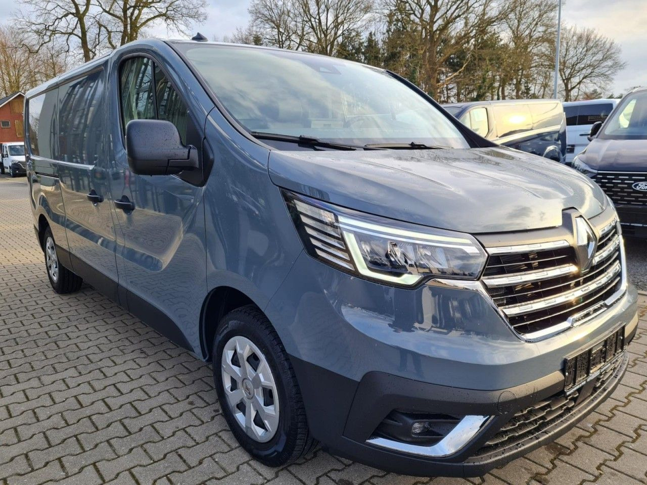 Renault Trafic Kasten 3,0t L2 LED AHK KLIMA PDC TEMPOMAT - فان المدمجة: صور 3 Renault Trafic Kasten 3,0t L2 LED AHK KLIMA PDC TEMPOMAT - فان المدمجة: صور 3