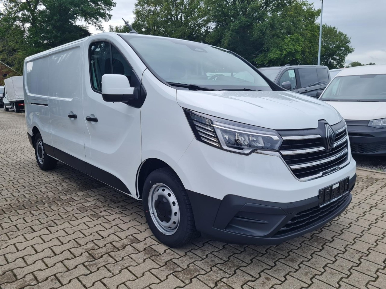 Renault Trafic Kühlkasten 3.0t L2 KLIMA LED NAVI/APP TEMPO - الشاحنات الصغيرة المبردة: صور 3 Renault Trafic Kühlkasten 3.0t L2 KLIMA LED NAVI/APP TEMPO - الشاحنات الصغيرة المبردة: صور 3