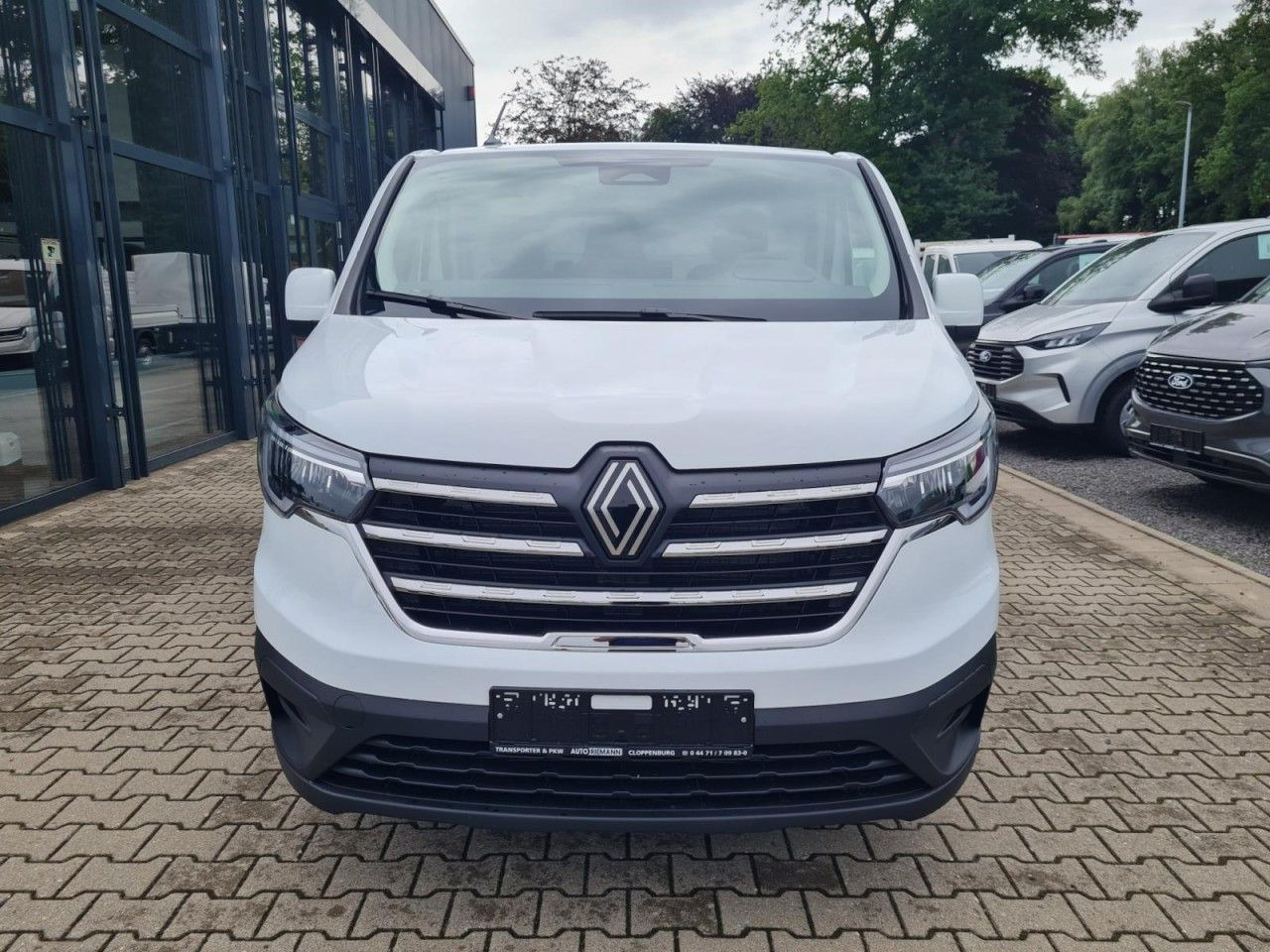 Renault Trafic Kühlkasten 3.0t L2 KLIMA LED NAVI_APP TEM - الشاحنات الصغيرة المبردة: صور 2 Renault Trafic Kühlkasten 3.0t L2 KLIMA LED NAVI_APP TEM - الشاحنات الصغيرة المبردة: صور 2