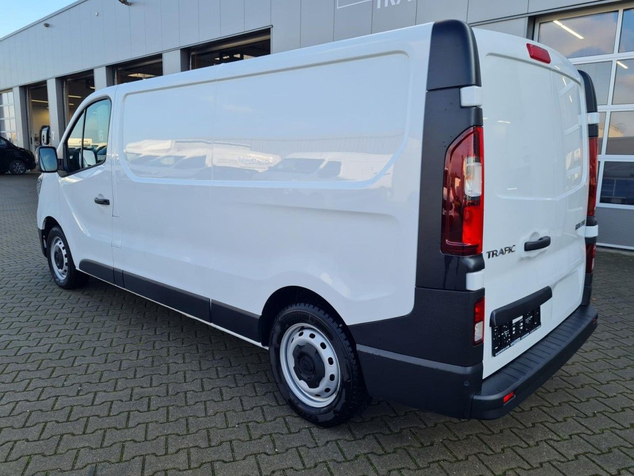 Renault Trafic Kühlkasten L2 Frischdienst 3.07 to TEMPOM - الشاحنات الصغيرة المبردة: صور 5 Renault Trafic Kühlkasten L2 Frischdienst 3.07 to TEMPOM - الشاحنات الصغيرة المبردة: صور 5