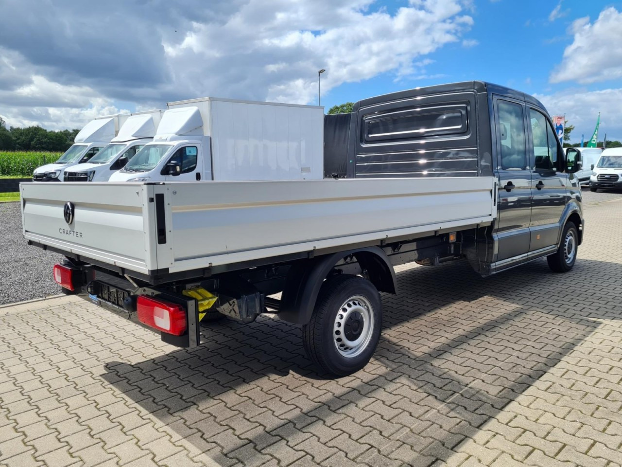 Volkswagen Crafter 35 DOKA 7-Sitze Maxi L4 KLIMA TEMPOMAT - الشاحنات الصغيرة المسطحة, الشاحنات الصغيرة كابينة مزدوجة: صور 5 Volkswagen Crafter 35 DOKA 7-Sitze Maxi L4 KLIMA TEMPOMAT - الشاحنات الصغيرة المسطحة, الشاحنات الصغيرة كابينة مزدوجة: صور 5