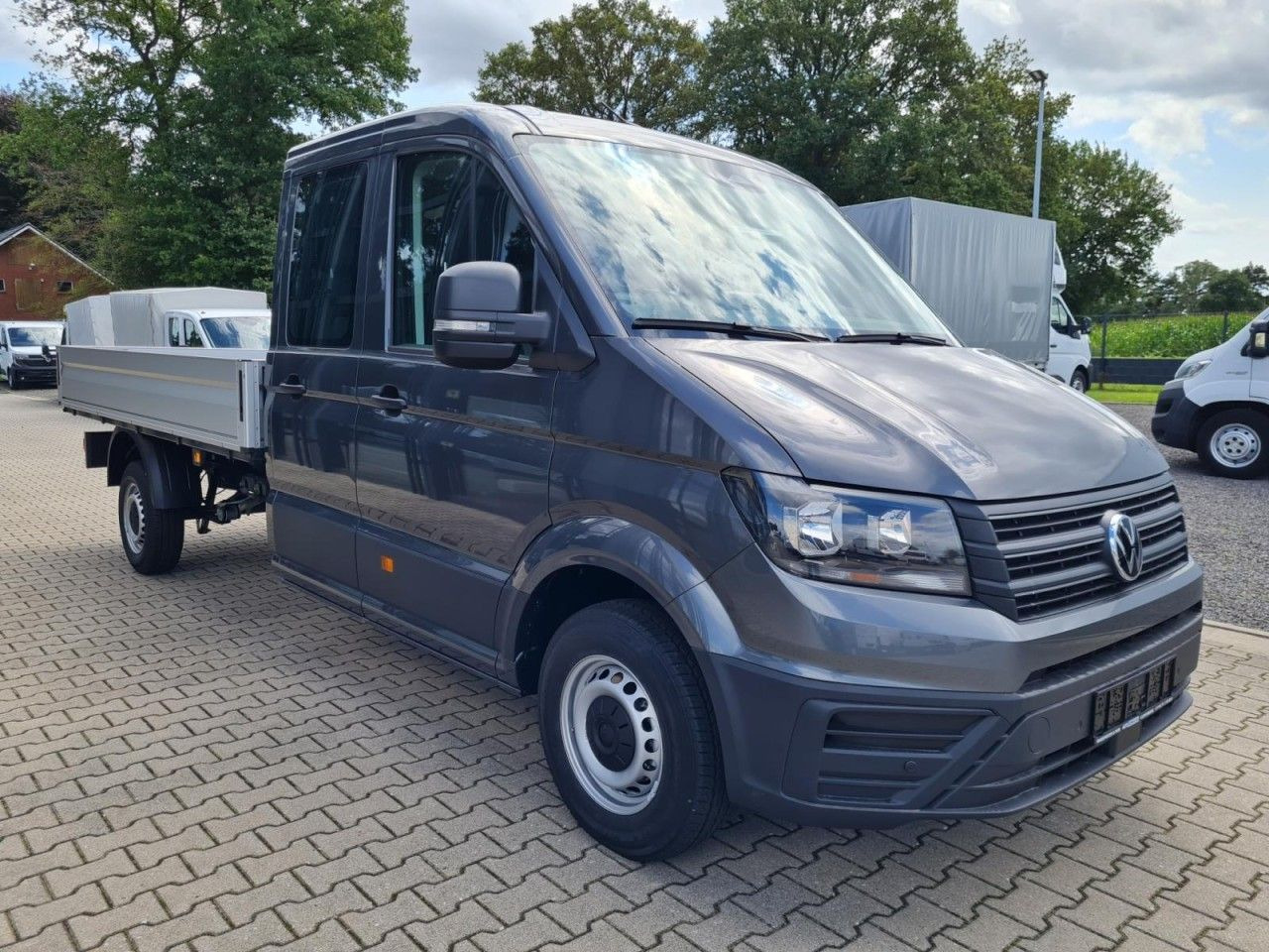Volkswagen Crafter 35 DOKA 7-Sitze Maxi L4 KLIMA TEMPOMAT - الشاحنات الصغيرة المسطحة: صور 3 Volkswagen Crafter 35 DOKA 7-Sitze Maxi L4 KLIMA TEMPOMAT - الشاحنات الصغيرة المسطحة: صور 3