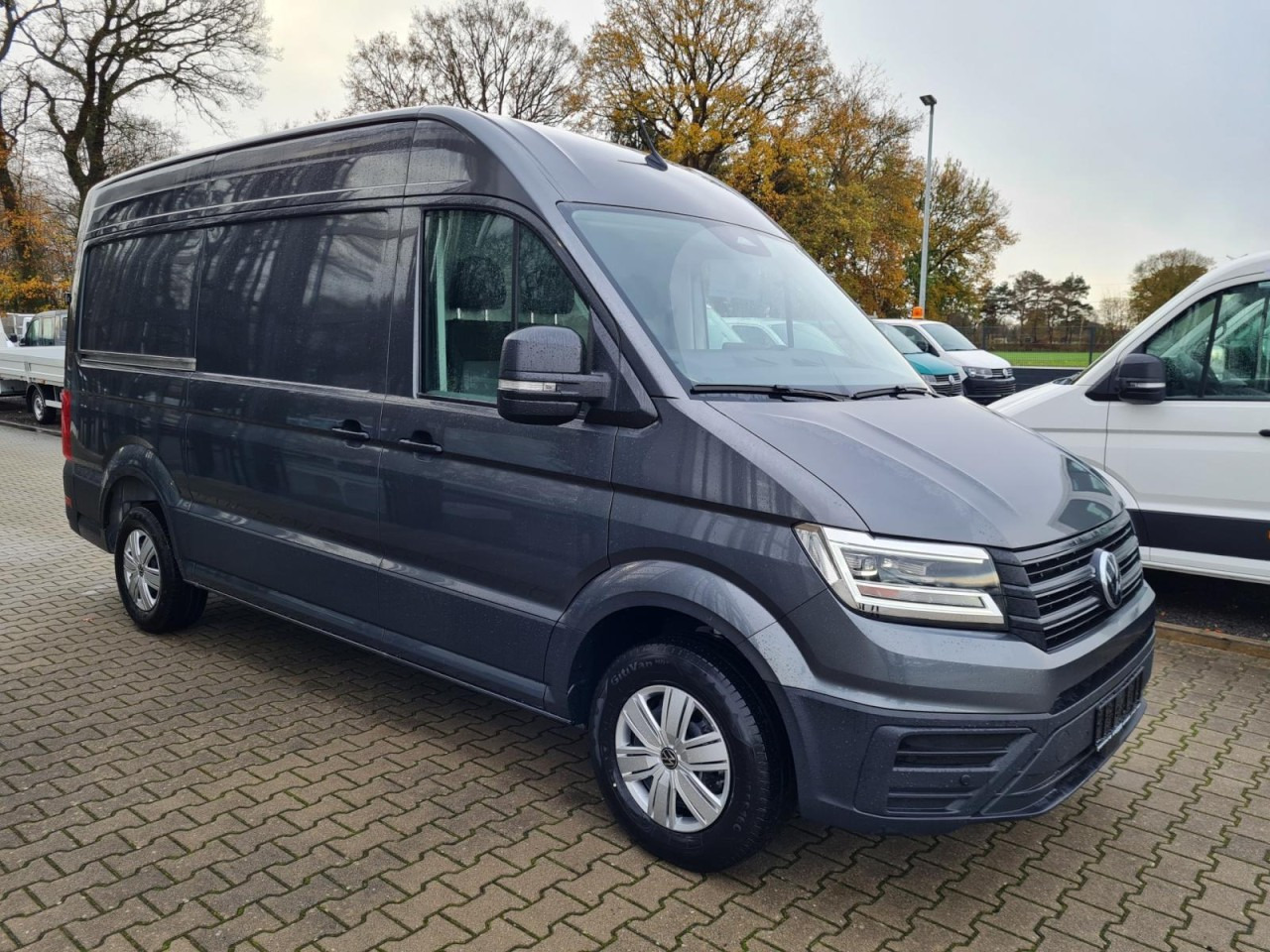 Volkswagen Crafter 35 Kasten MR L3H3 AG 4MOTION AHK LED KAMERA - فان: صور 3 Volkswagen Crafter 35 Kasten MR L3H3 AG 4MOTION AHK LED KAMERA - فان: صور 3