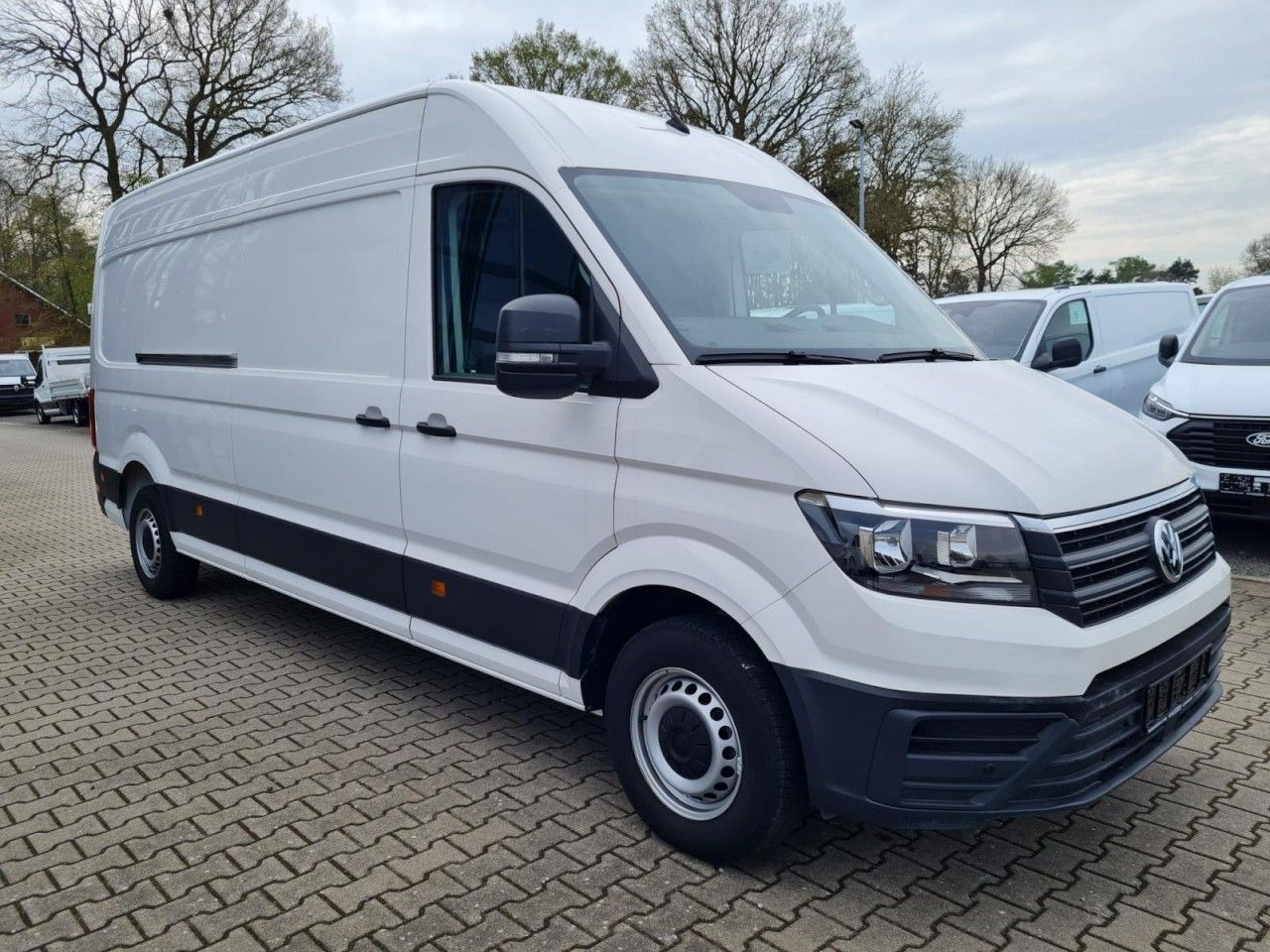 Volkswagen Crafter 35 Kasten lang L4H2 KLIMA NAVI_APP HOLZB Volkswagen Crafter 35 Kasten lang L4H2 KLIMA NAVI_APP HOLZB - فان: صور 3 Volkswagen Crafter 35 Kasten lang L4H2 KLIMA NAVI_APP HOLZB Volkswagen Crafter 35 Kasten lang L4H2 KLIMA NAVI_APP HOLZB - فان: صور 3
